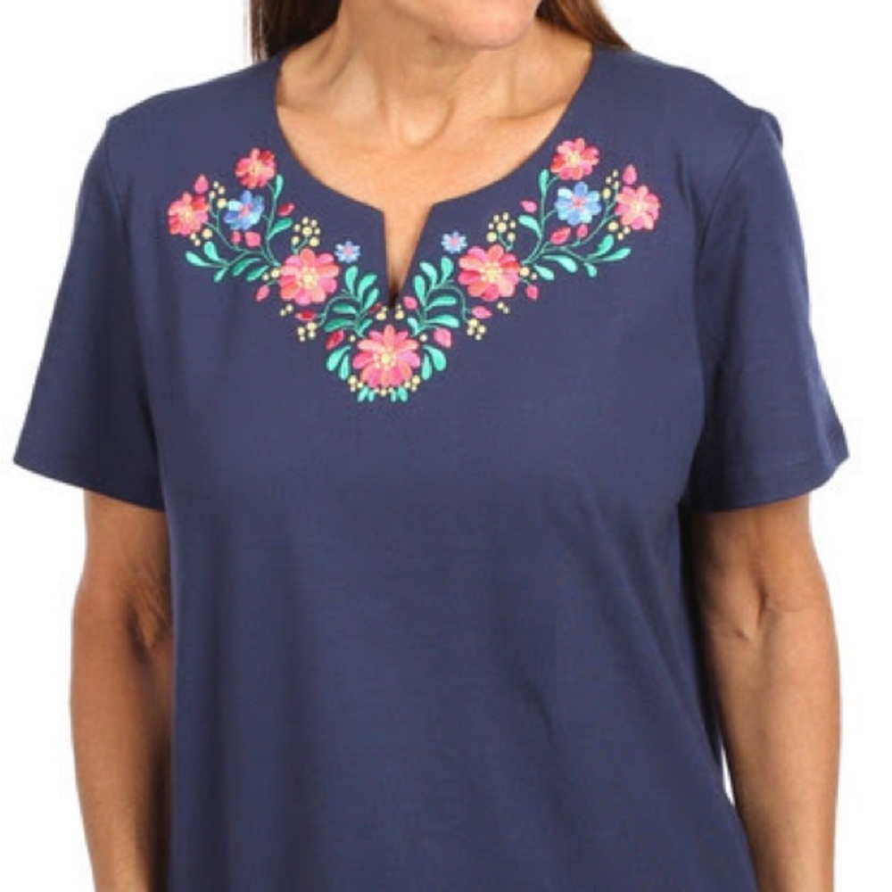 Floral Embroidered Navy Top Sz PL Coral Bay Petite NWT